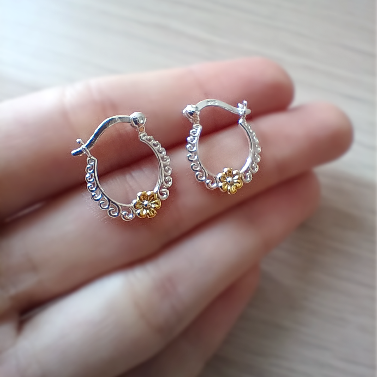 Florinelle | Orecchini Fiori | Argento Sterling 925 | Placcatura oro + E-Coat