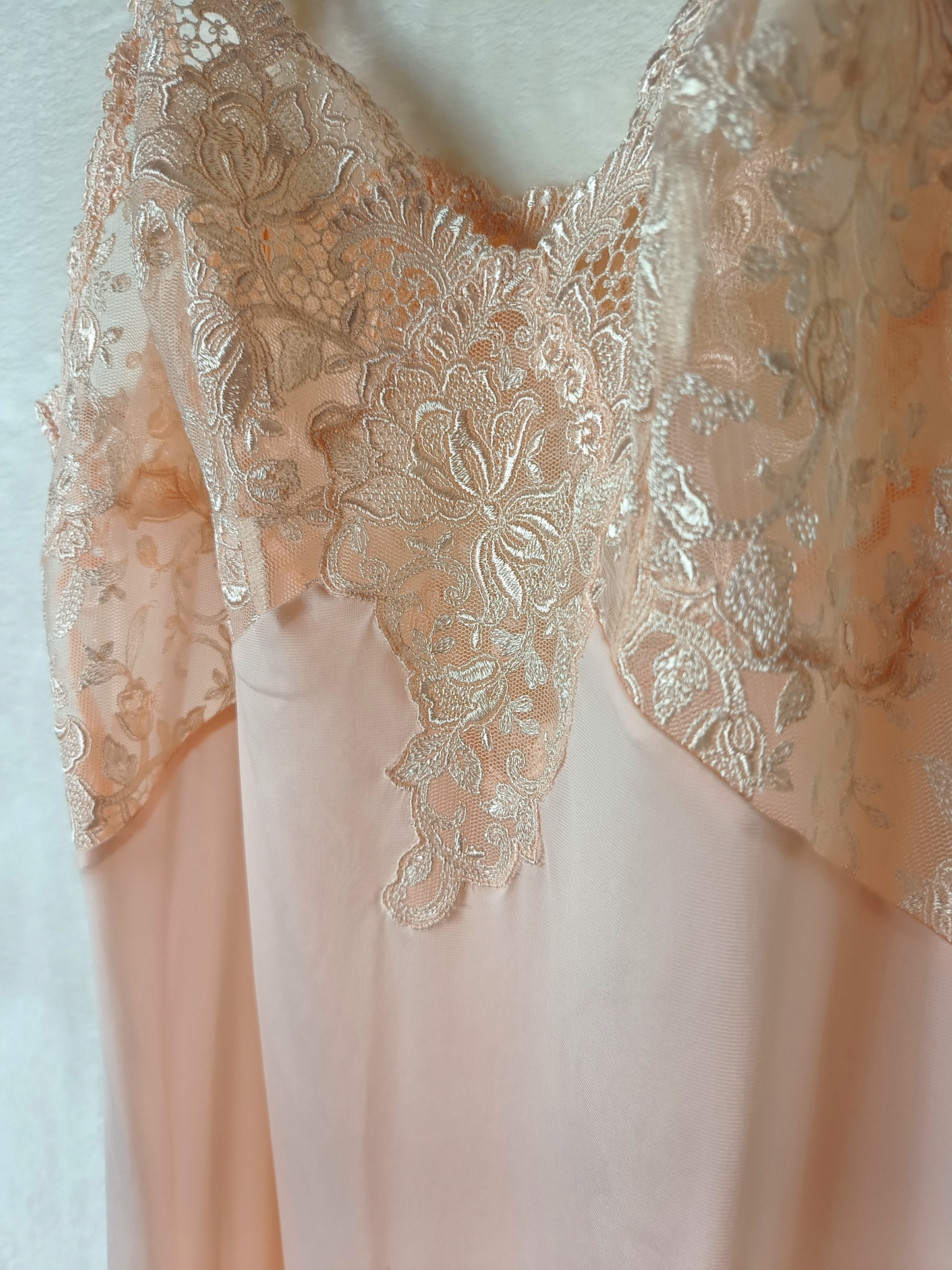 Second-hand Slip | Soft Rose | Floral Lace