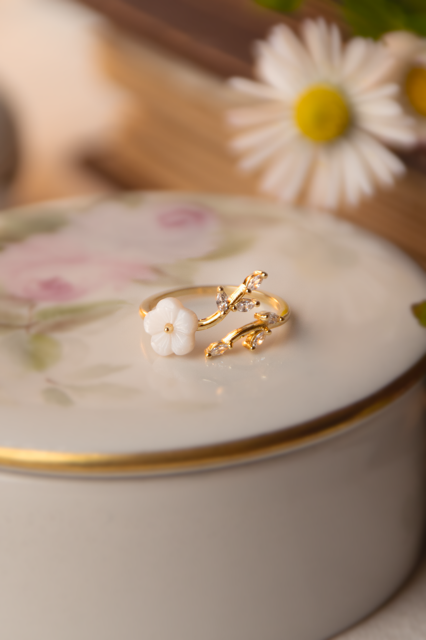 Anello Secret Garden | Foglie Zirconi | Fiore | Placcato oro