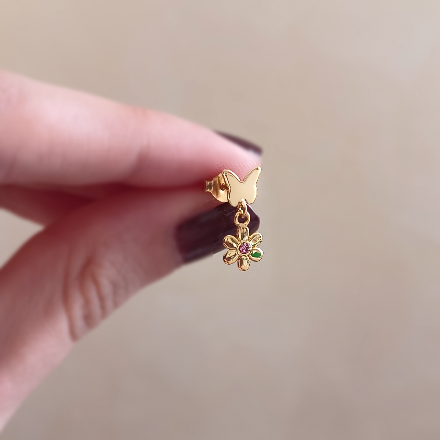 Nymfaura | Orecchini Fiori e farfalle | Argento Sterling 925 | Placcato oro + E-coat