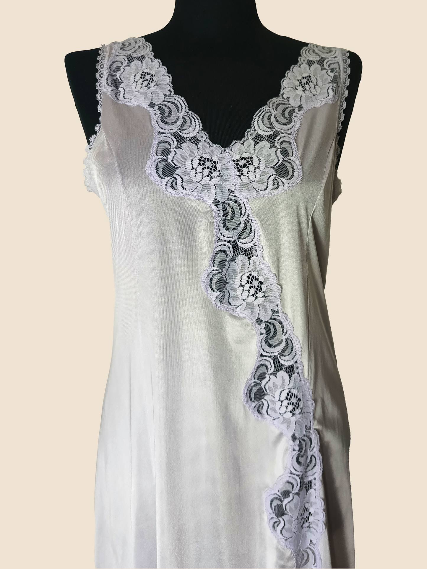 Vintage Slip |Lilion®| France| Floral Lace