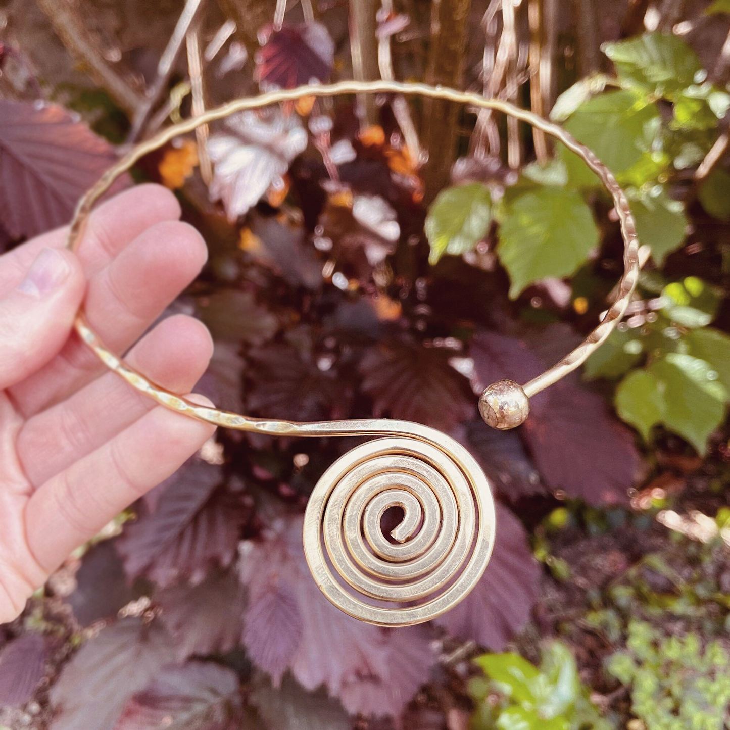 Collana girocollo in ottone | Ottone | Fatto a mano