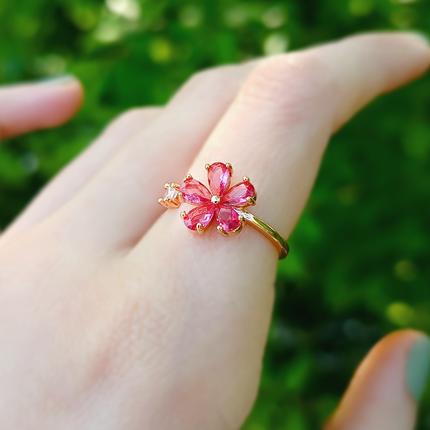 Anello Secret Garden | Petali Zirconi | Fiore Rosa | Placcato Oro Rosa
