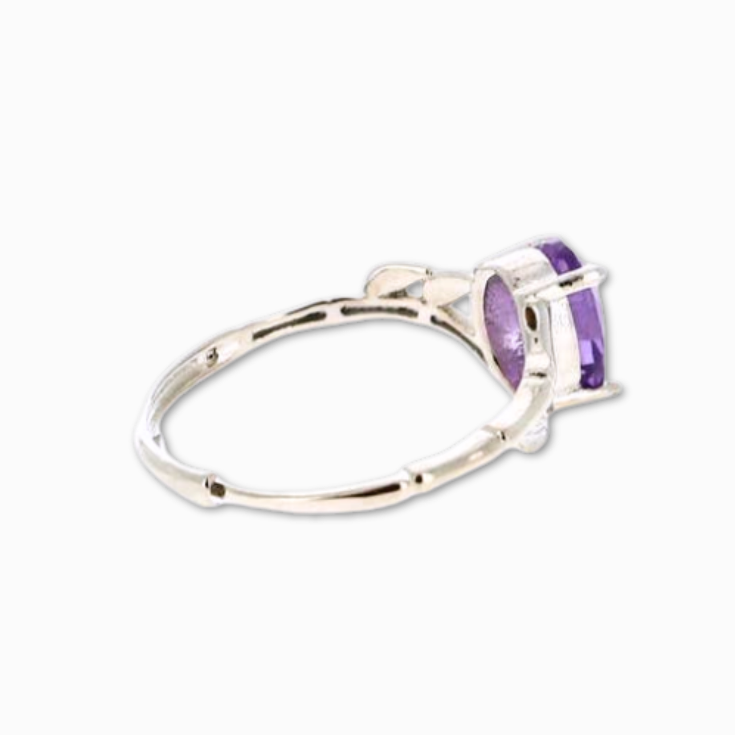Anello regolabile in ametista naturale viola con montatura argentata