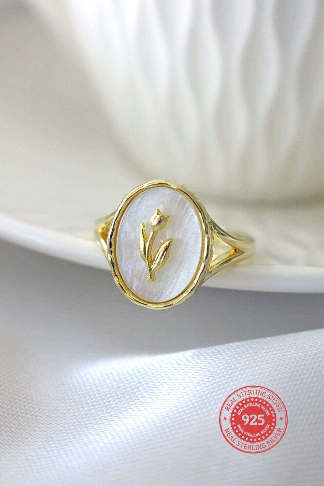 Pearly Rose | Adjustable Ring | 24K Gold Plated
