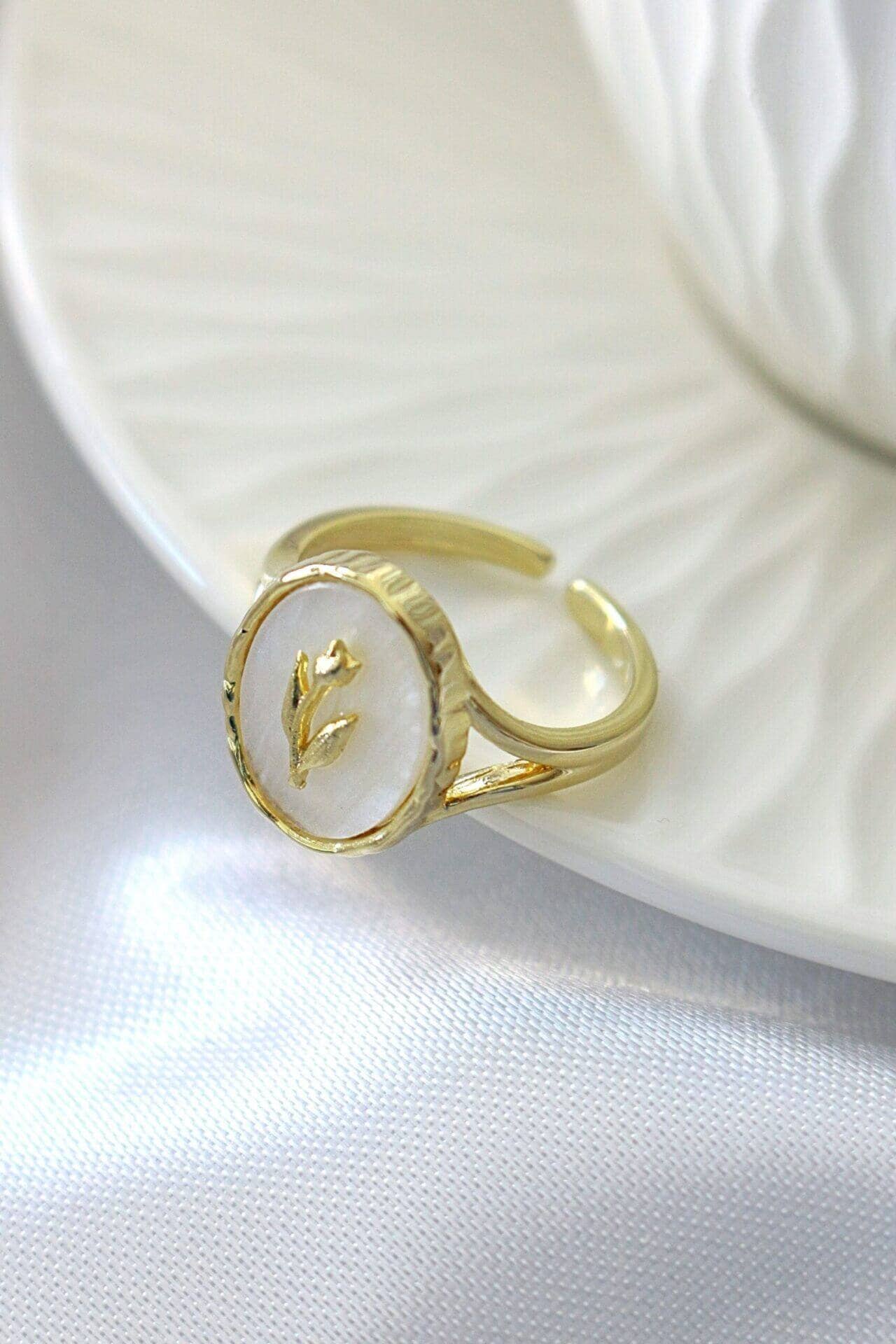 Pearly Rose | Adjustable Ring | 24K Gold Plated