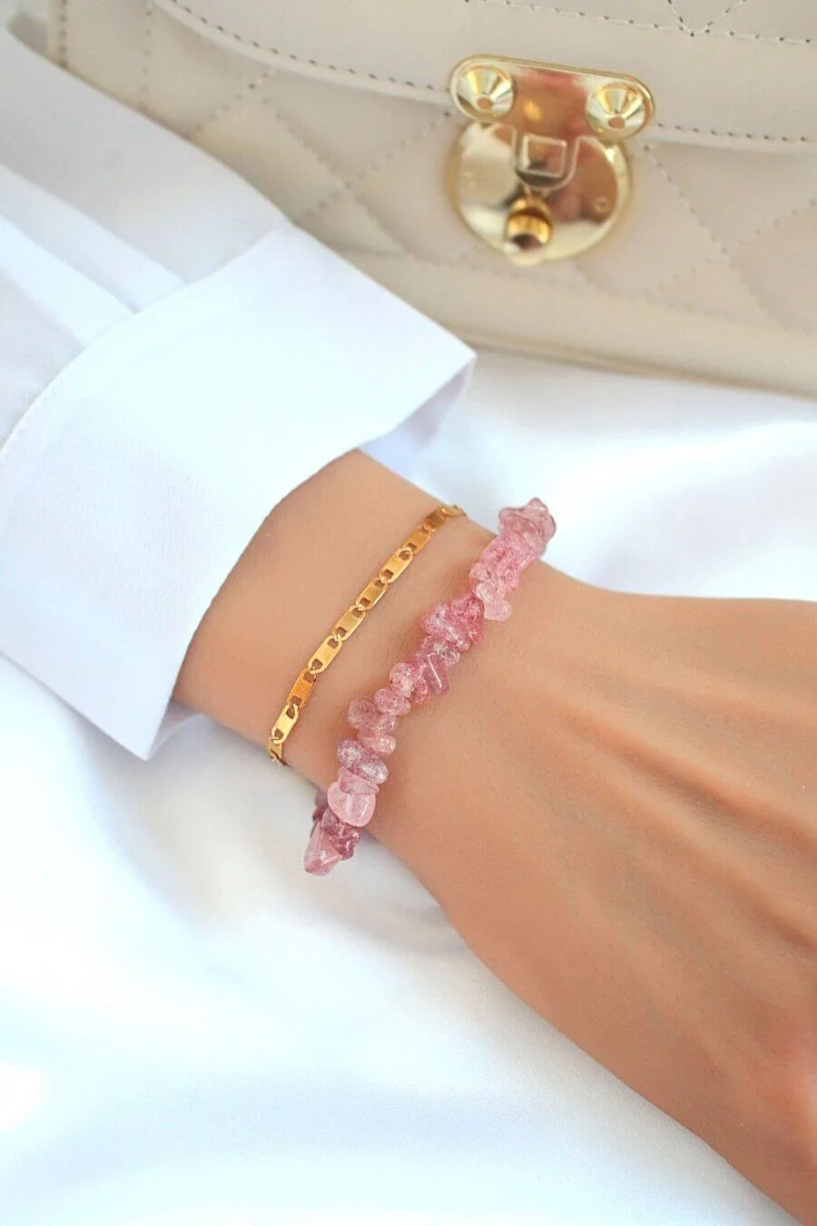 “Waikiki” | Bracciale a doppio strato con quarzo fragola e oro 24K | Fatto a mano