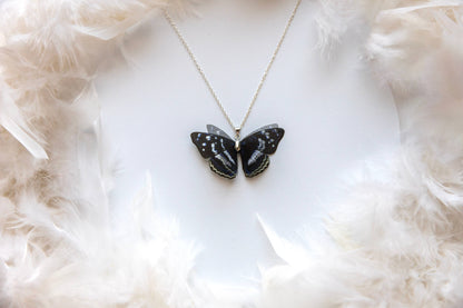 Ciondolo a forma di farfalla Midnight Black fatto a mano in stile Boho