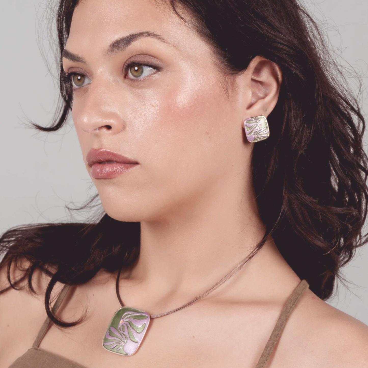 Orecchini fiori | zama con finitura galvanica in oro rosa