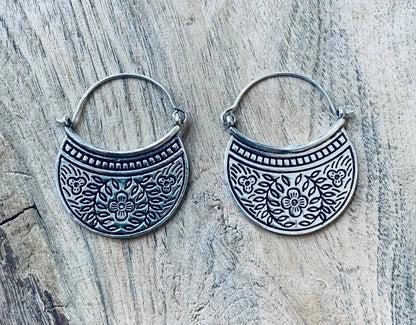 Orecchini in Argento | Incisioni floreali | Fatto a mano