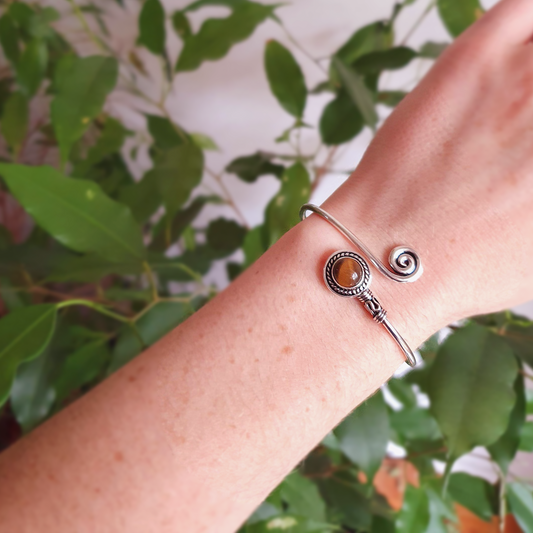 Bracciale in argento e occhio di tigre | Ottone | Regolabile | Fatto a mano
