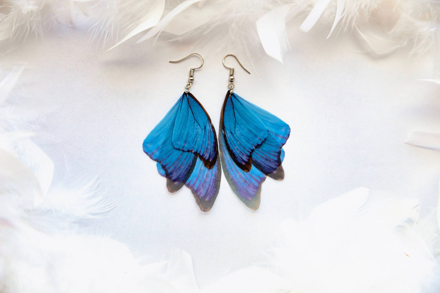 Orecchini a forma di ali di fata blu zaffiro, pronti da regalare