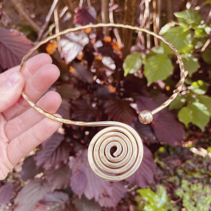 Collana girocollo in ottone | Ottone | Fatto a mano