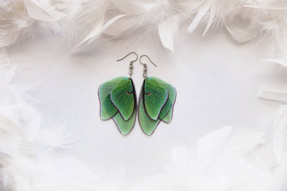 Orecchini spagnoli a forma di falena lunare in stile boho