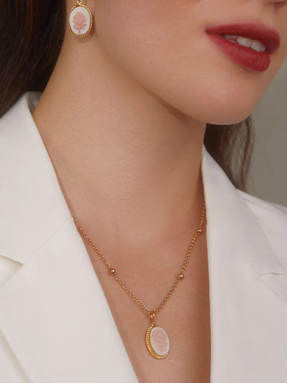 Collana in Argento Placcato Oro | Cammeo Rosa | Artigianato Italiano