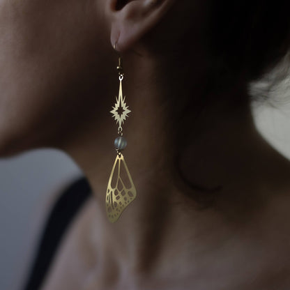 Wingstar | Orecchini in ottone | Ali di fata e stella | Fatto a mano