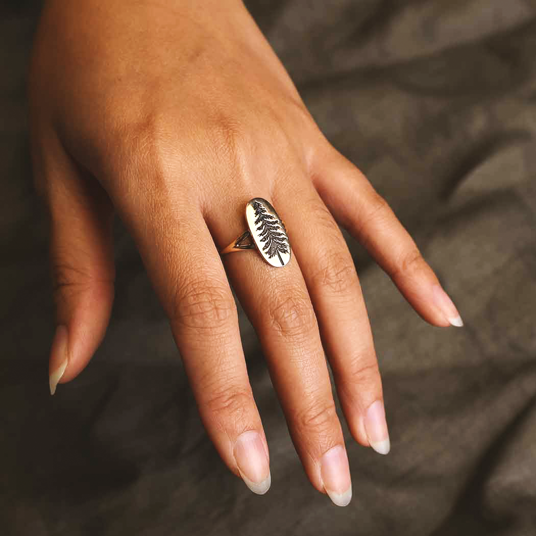 Anello Pino inciso in Bronzo