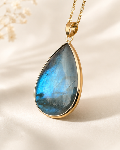 Collana con labradorite naturale a goccia 36 × 26 mm