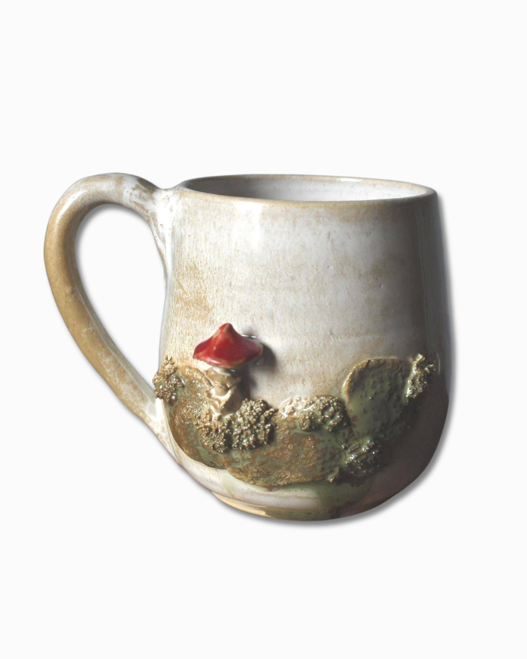 Tazza artigianale in gres avorio con Amanita muscaria