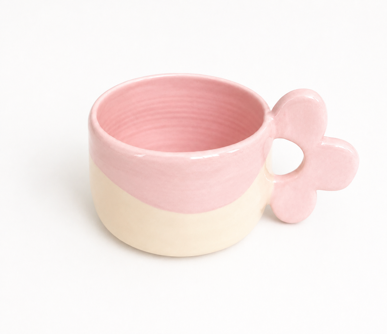 Tazza da caffè in ceramica rosa fatta a mano 350 ml
