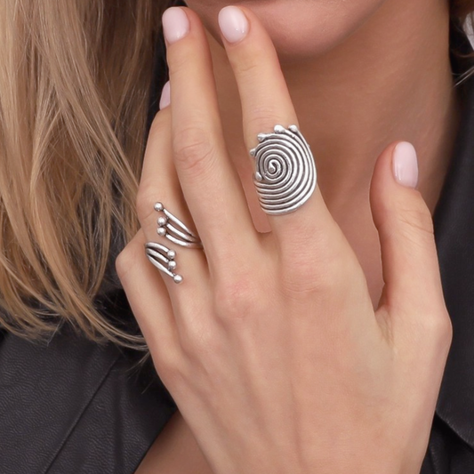 Faewind Spiral | Set di due anelli | spirale | Ottone placcato argento