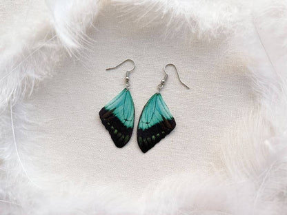 Orecchini con ali di fata verde smeraldo