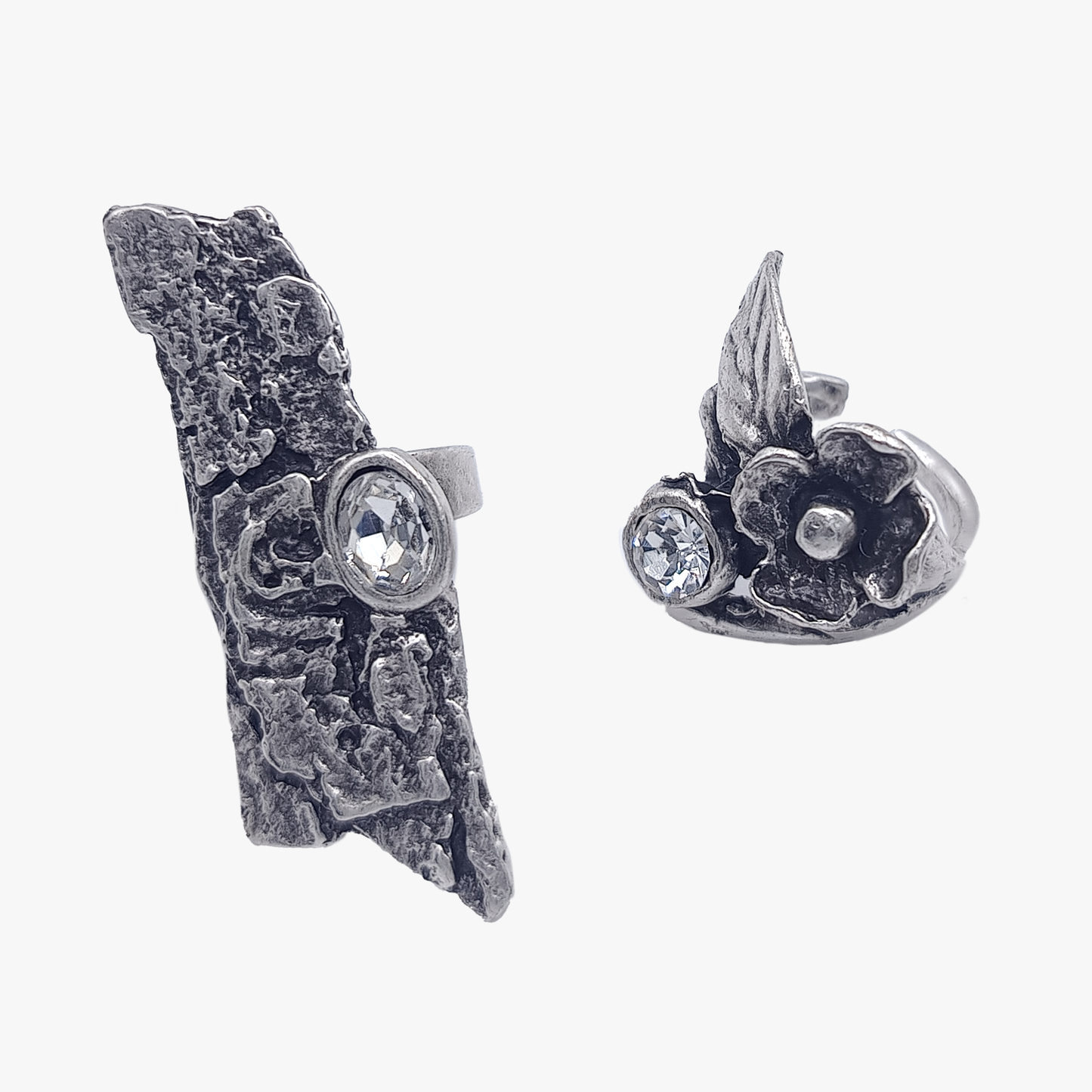 Ancient Petal | Set Anelli in Argento Anticato con Cristallo