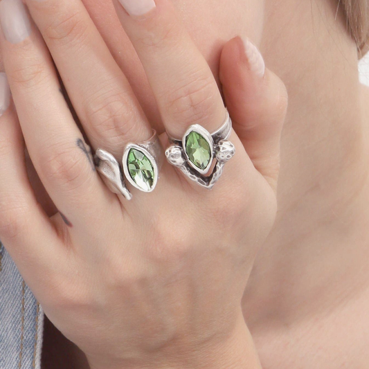 Set di Anelli Cristallo verde | Ottone Placcato in Argento | Misura libera