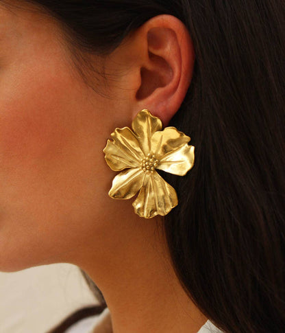 Vicky | Flower earrings | gold | Handmade