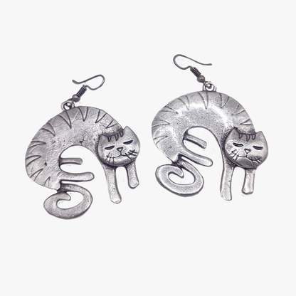 Whimsy cat | Orecchini Gatto | placcati in argento antico